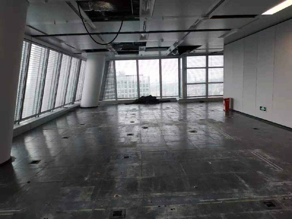 1620平办公室出租